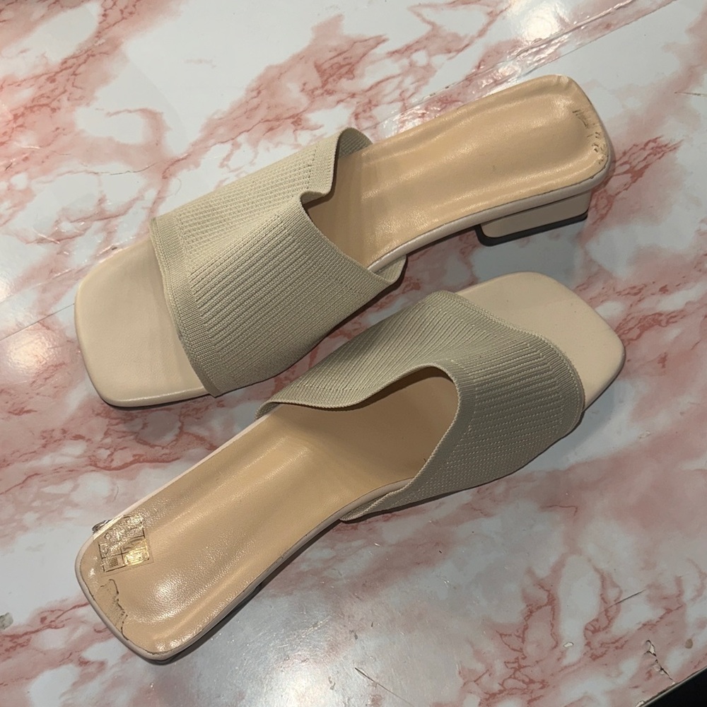 Elegant Cream Women's Slide Sandals